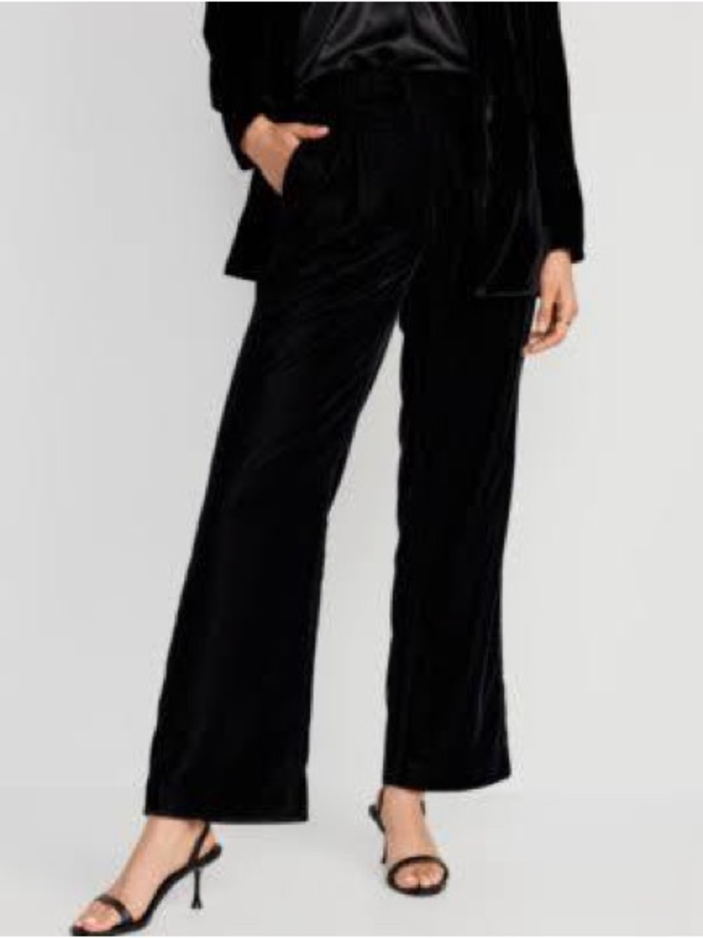 Old navy ultra high rise black velvet wide leg trouser large petite